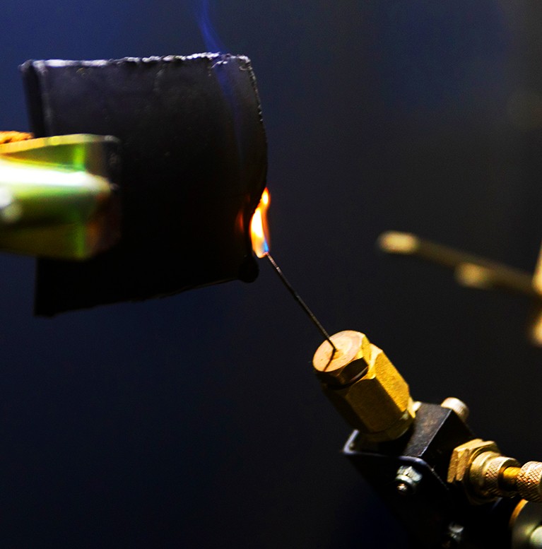 Yanmazlık Test Cihazı