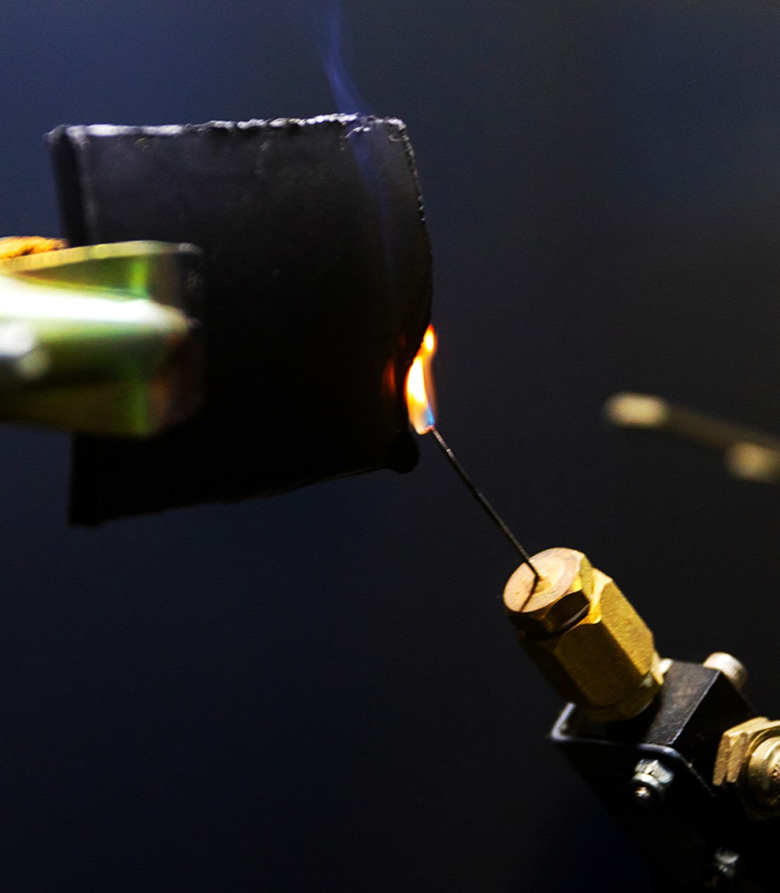 Yanmazlık Test Cihazı