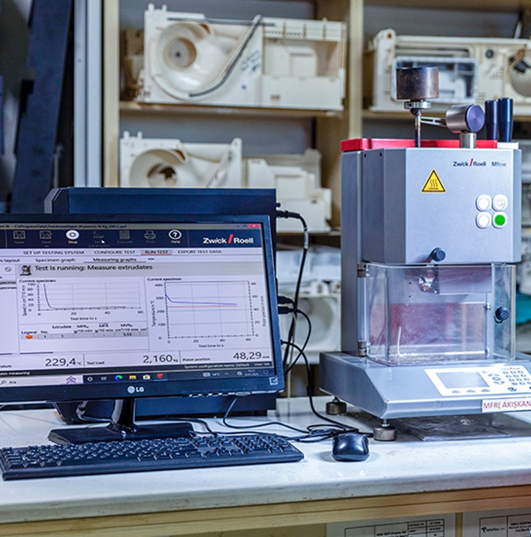 Erime Akışkanlığı Test Cihazı